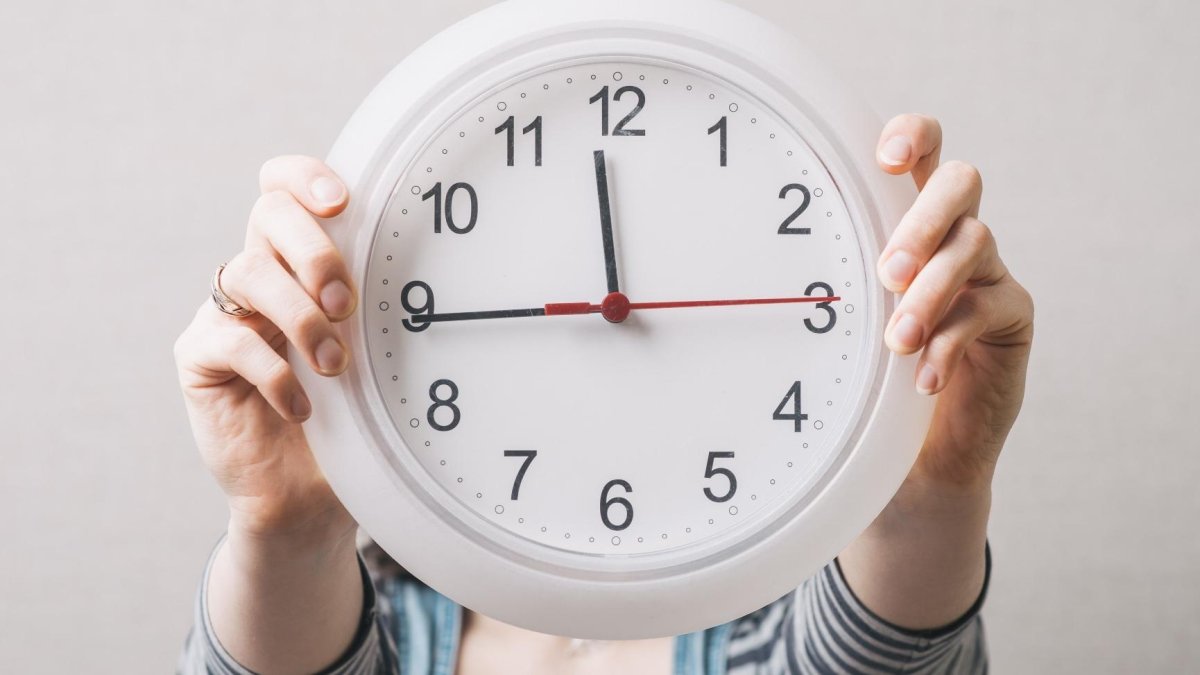 El canvi d’hora contínua sent un tema polèmic.