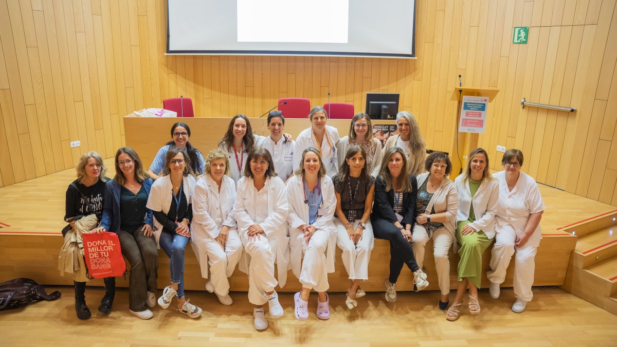 Fotografia de família de la jornada sobre lactància materna a l'Hospital Universitari Sant Joan de Reus