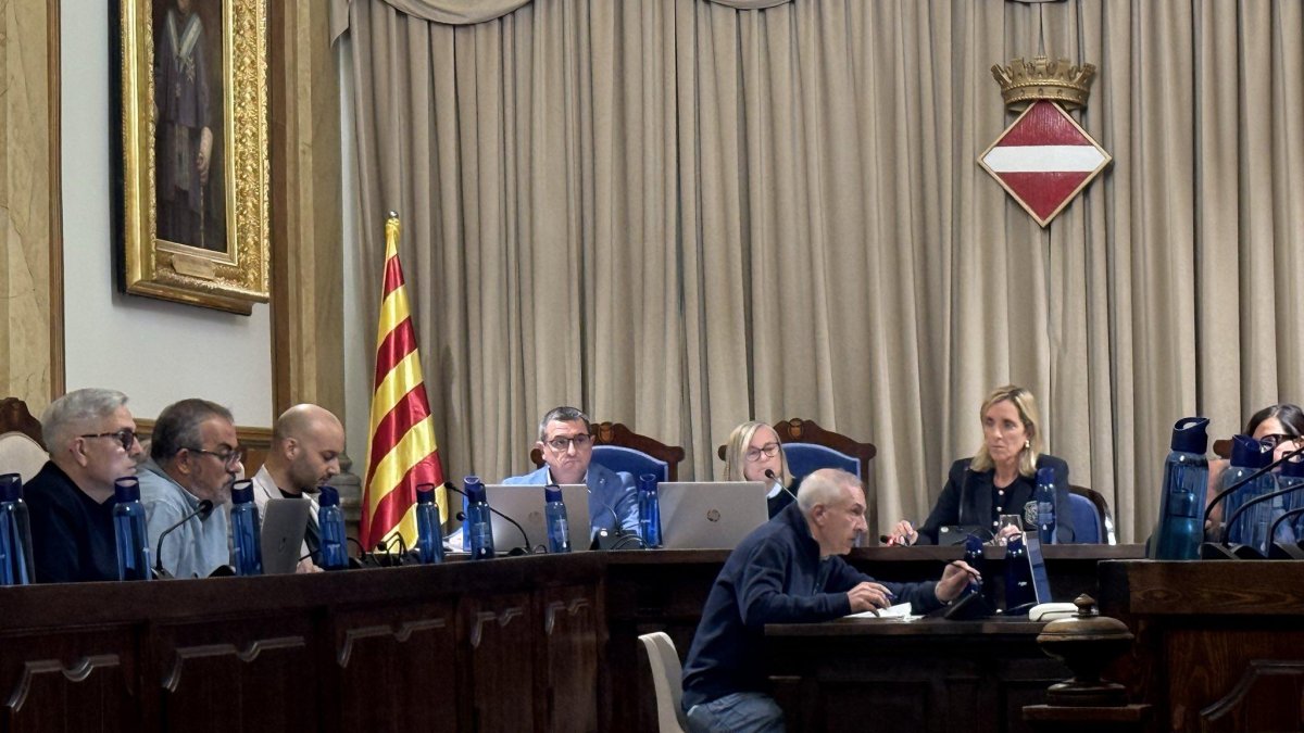 El pleno se celebró ayer tarde