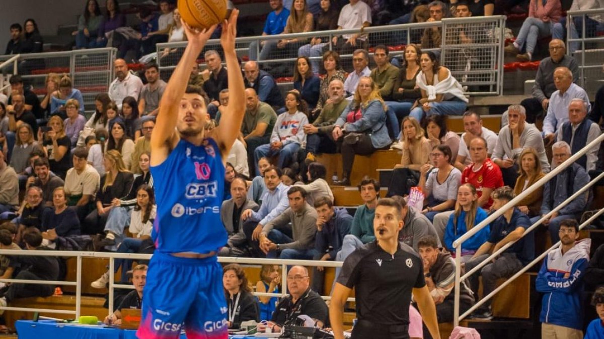 Stefanuto va liderar l'atac blau