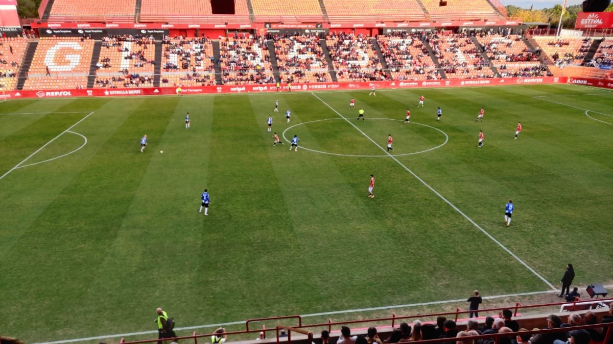 Comença el Nàstic - Hércules CF.