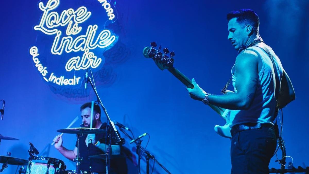 Sis grups, com Nôrte, van actuar a la primera edició del Love is Indie Fest, que va tenir lloc el gener del 2025.