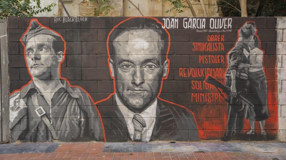 Al carrer de Sant Jaume es va inaugurar un mural sobre ell.
