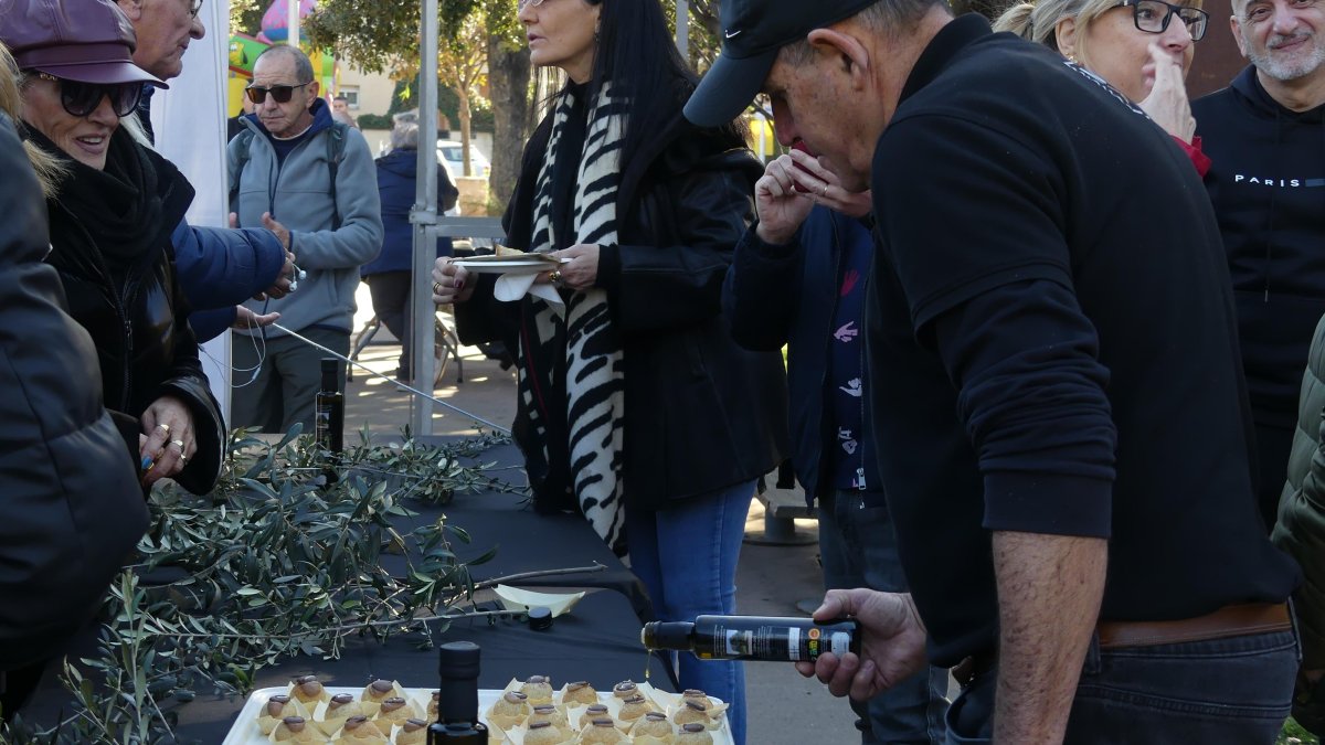 Imagen de la primera Fiesta del Aceite de Salou