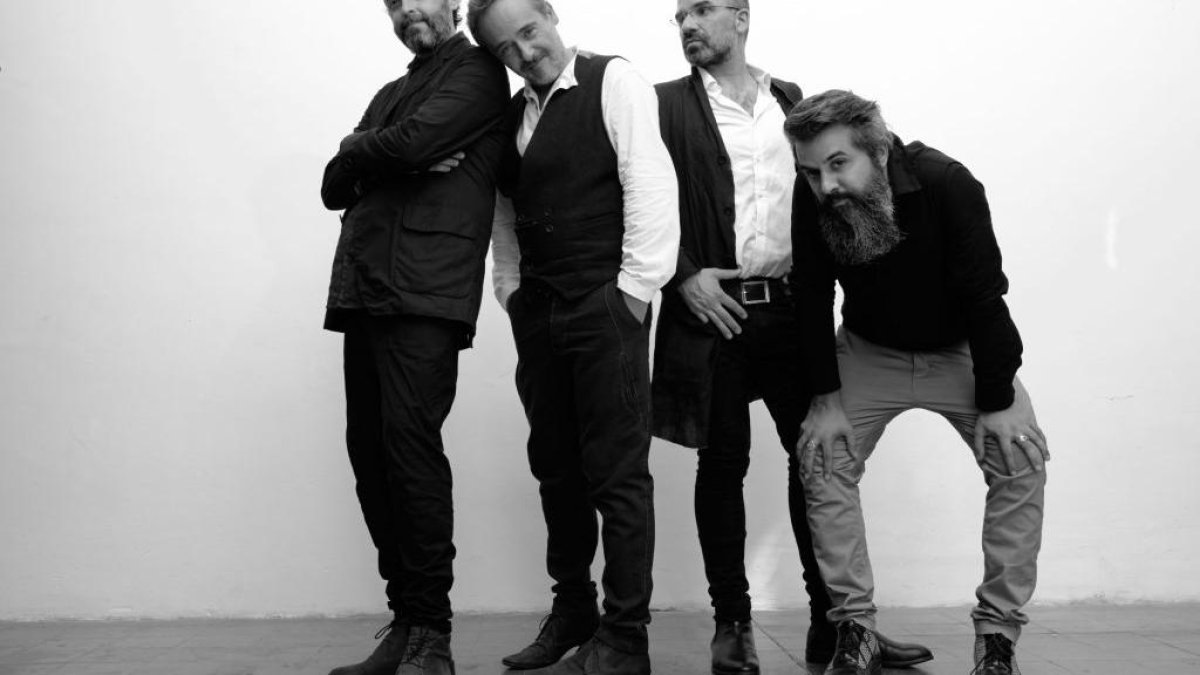 Imatge promocional de Love of Lesbian