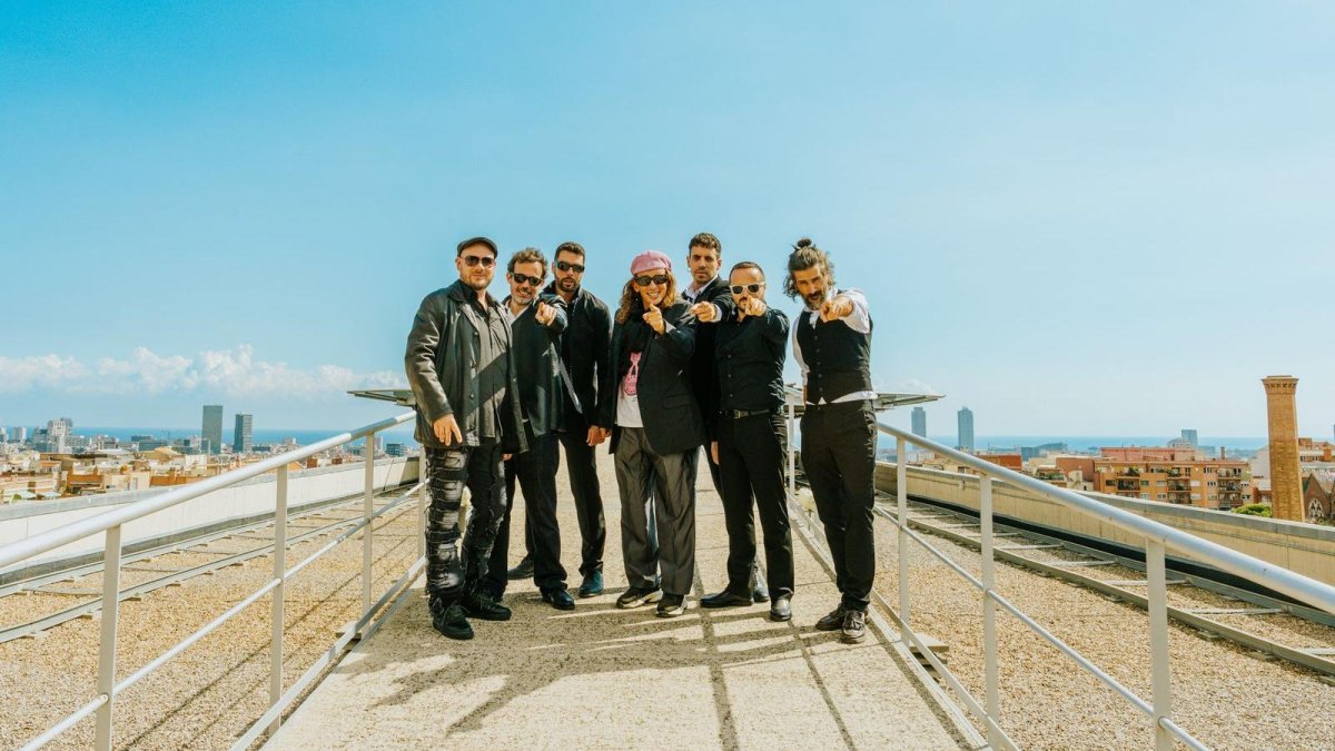 Imagen promocional de Buhos.