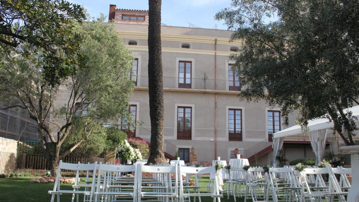 La Casa Joan Miret es vesteix de boda