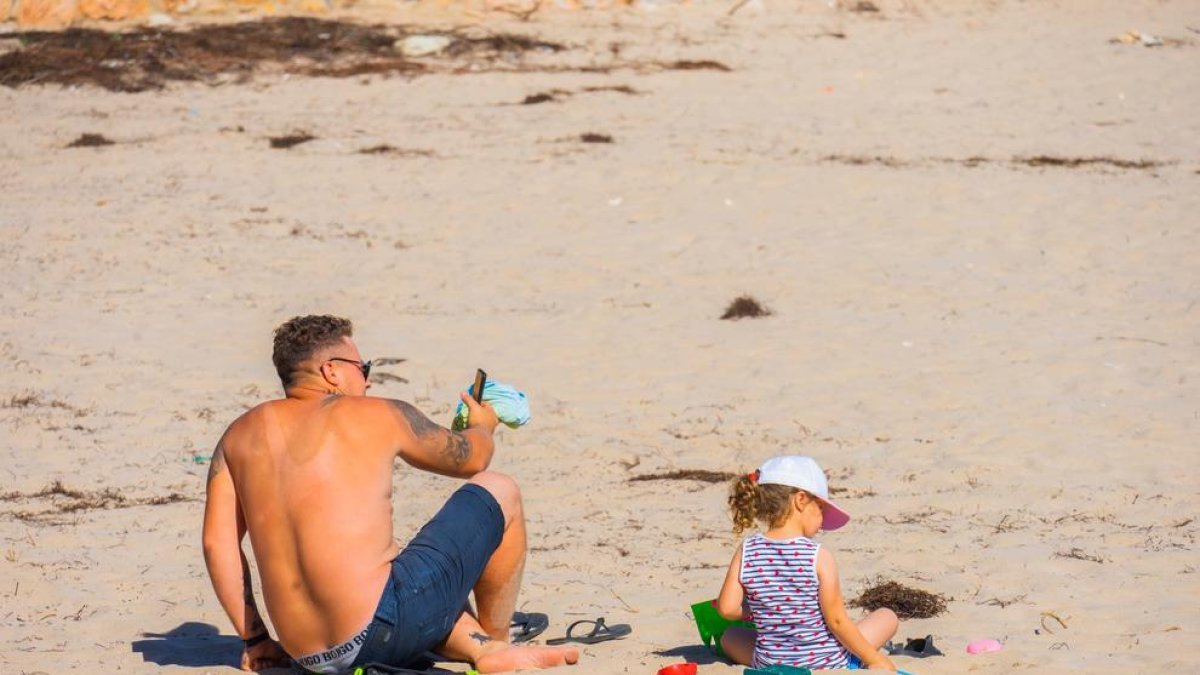 Constantí pondrá en marcha un bus gratuito para ir a la playa de la Arrabassada