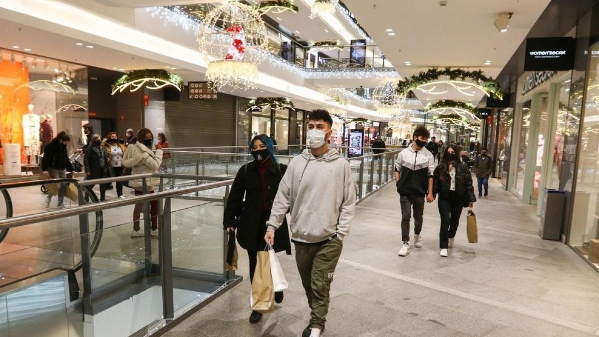 La reobertura de la Fira Centre Comercial de Reus