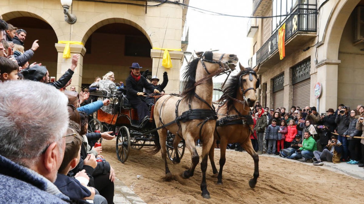 Todo a punto para los Tres Tombs de Sant Antoni