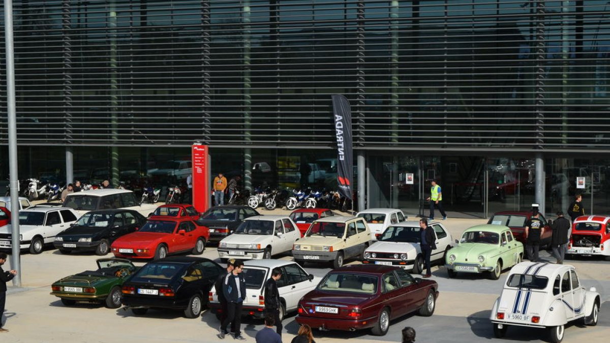 Els cotxes d'època, a Reus