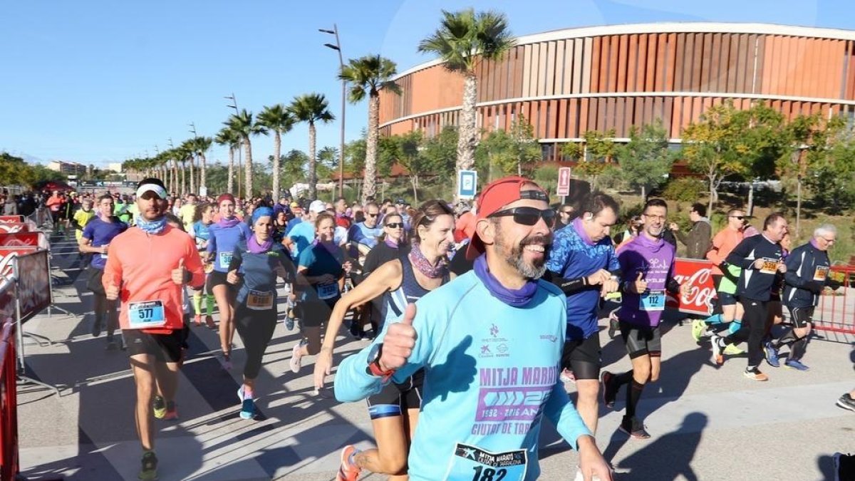La salida de la Mitja Marató de Tarragona