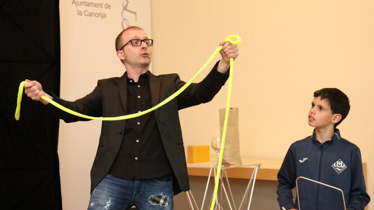 Presentació de les Jornades de Màgia Impossible de la Canonja