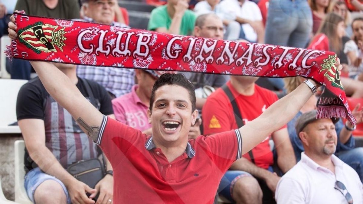 El Nàstic derrota al Gerona y sale del descens.2