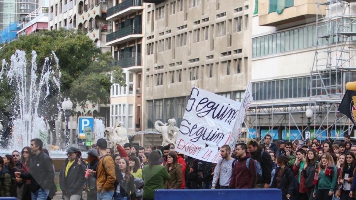 Manifestació professors i estudiants