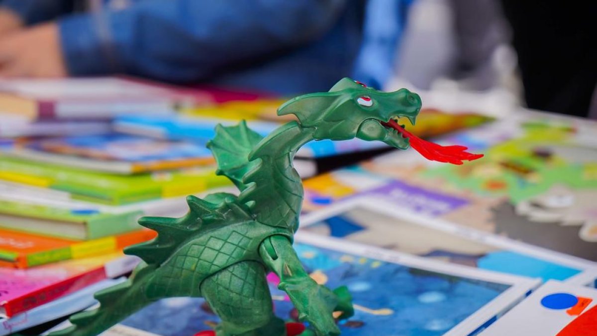 La Wikipedia propone celebrar un Sant Jordi virtual con 1.600 artículos nuevos