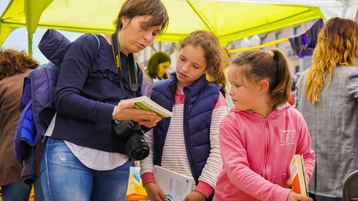 Diada de Sant Jordi 2019 a la Rambla Nova de Tarragona