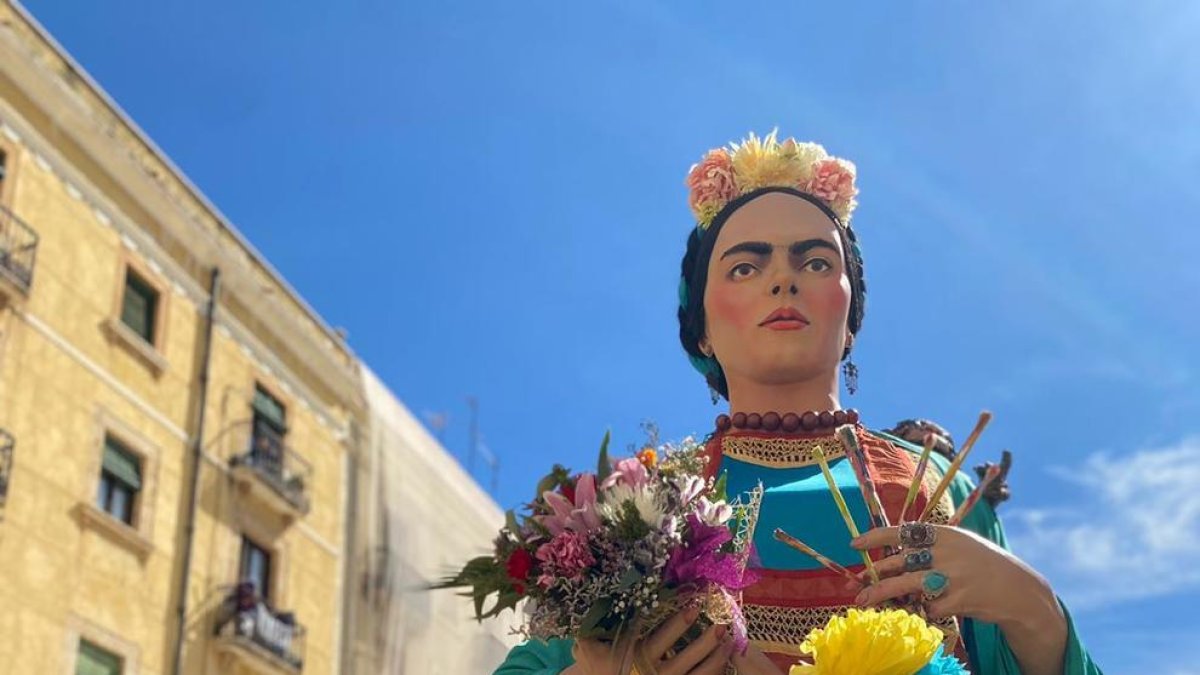Aniversari geganta Frida