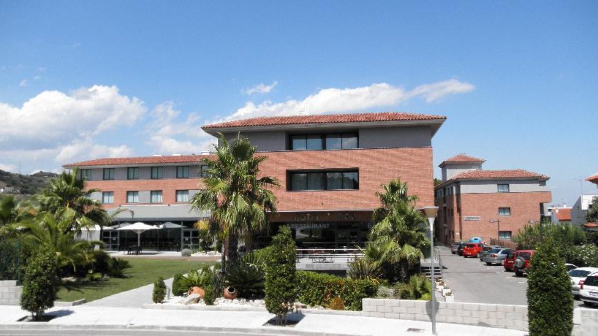 La Selva torna a tenir hotel