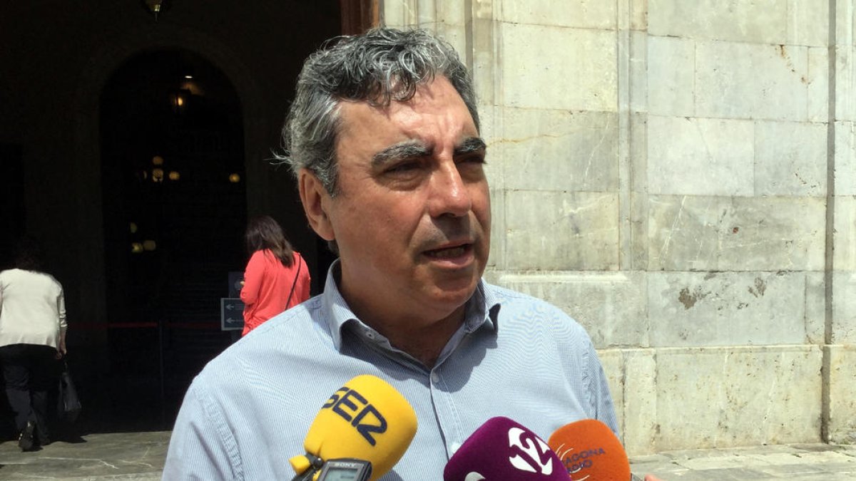 Primer plano del portavoz de CDC en el Ayuntamiento de Tarragona, Albert Abelló.