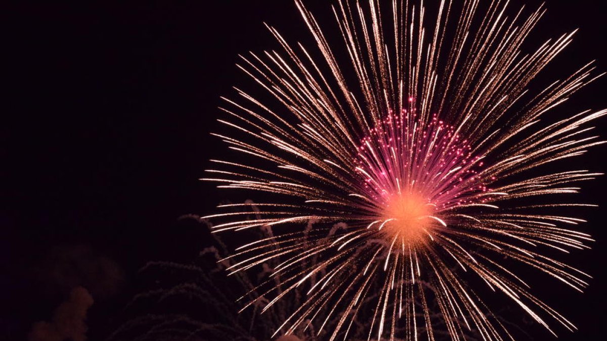 Tercera jornada del Concurs de Focs Artificials de Tarragona: Pirotècnia Valenciana