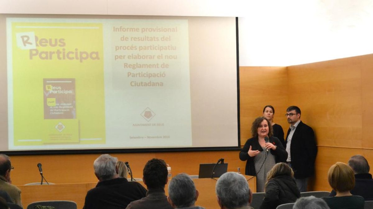 El debat pel nou Reglament de Participació Ciutadana tanca amb 73 propostes de millora