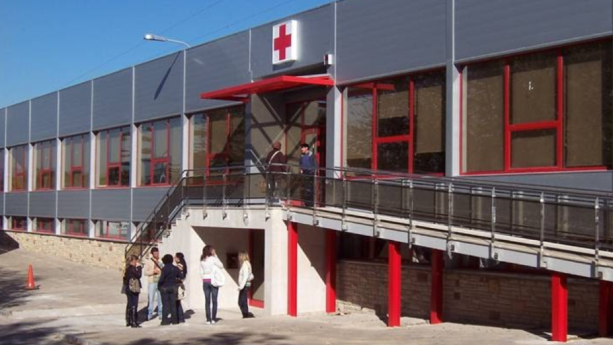 Creu Roja Tarragona abre sus puertas en motivo del día Internacional de la Gent Gran