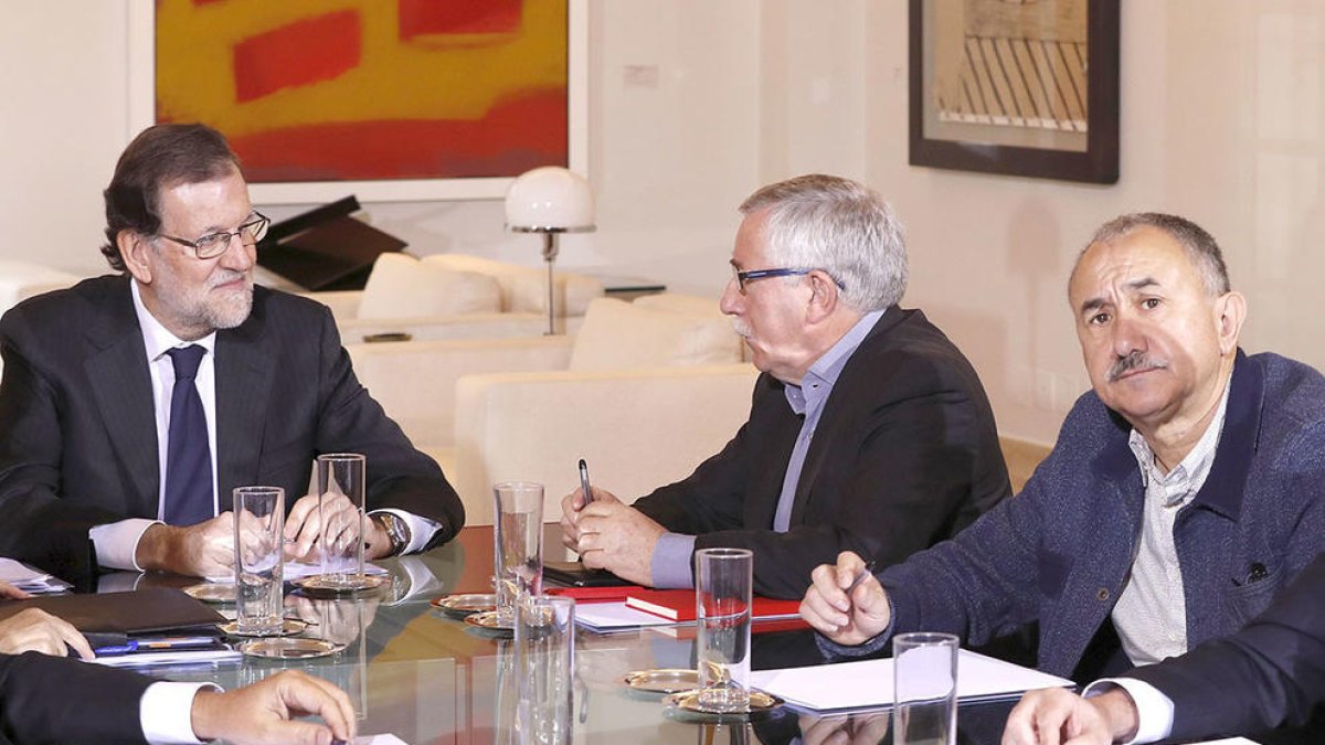 El Govern central aprovarà pujar els salari mínim a 707,6 euros per decret llei