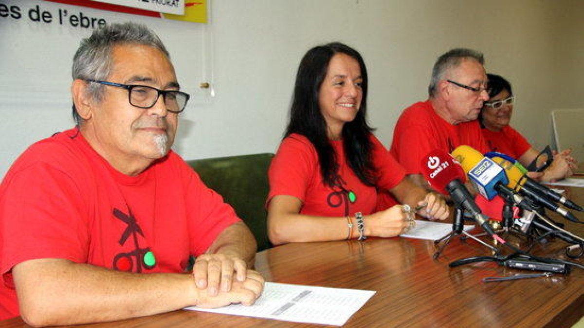 Trenes Dignos recopilación firmas para que se cree el ATM de las Tierras del Ebro