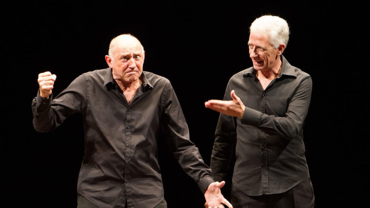 El Festival COS surt al carrer amb la dansa