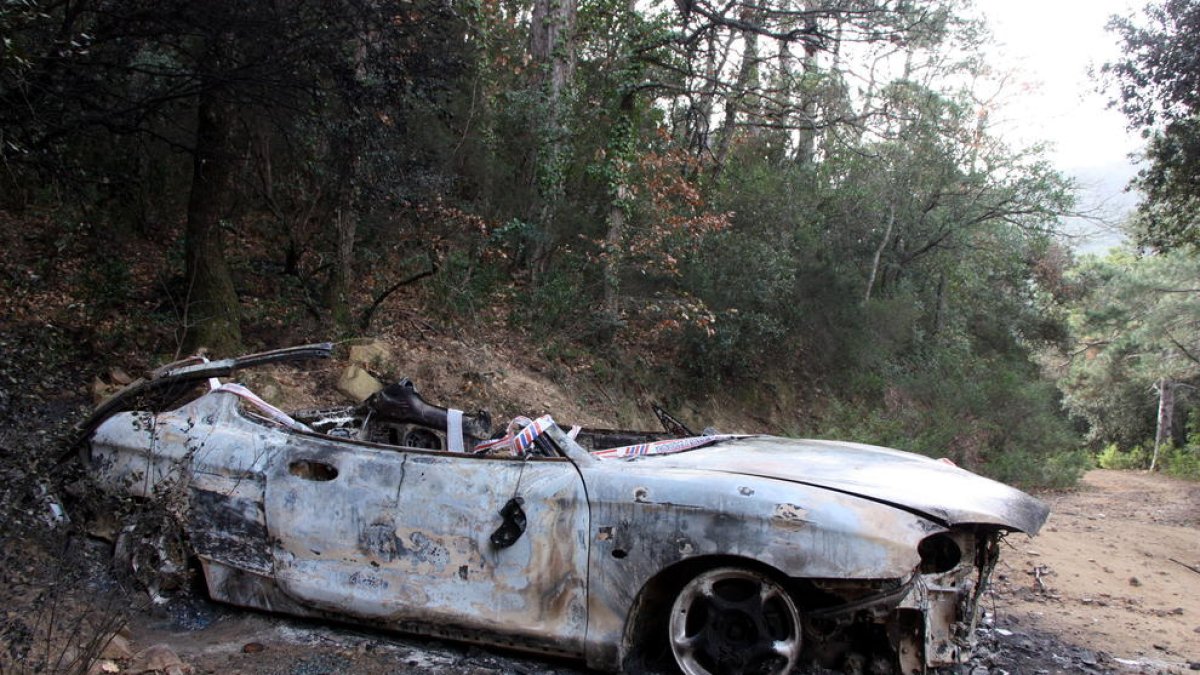 Els Mossos descarten l'homicidi en el cas de l'home trobat calcinat dins d'un cotxe a Vimbodí