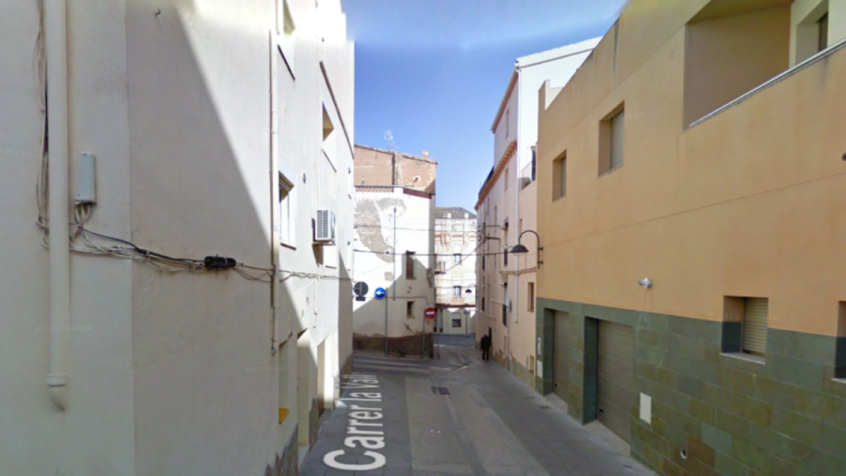 S'esfondra parcialment el sostre d'una fàbrica abandonada sense causar ferits a Móra d'Ebre