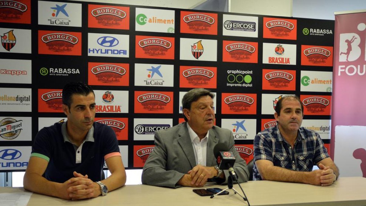 El Reus B canvia més de mitja plantilla