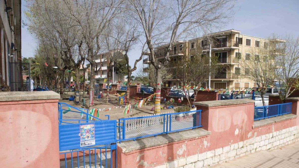 El parc de les Granotes esdevé un nou punt de trobada pel 'botellón'