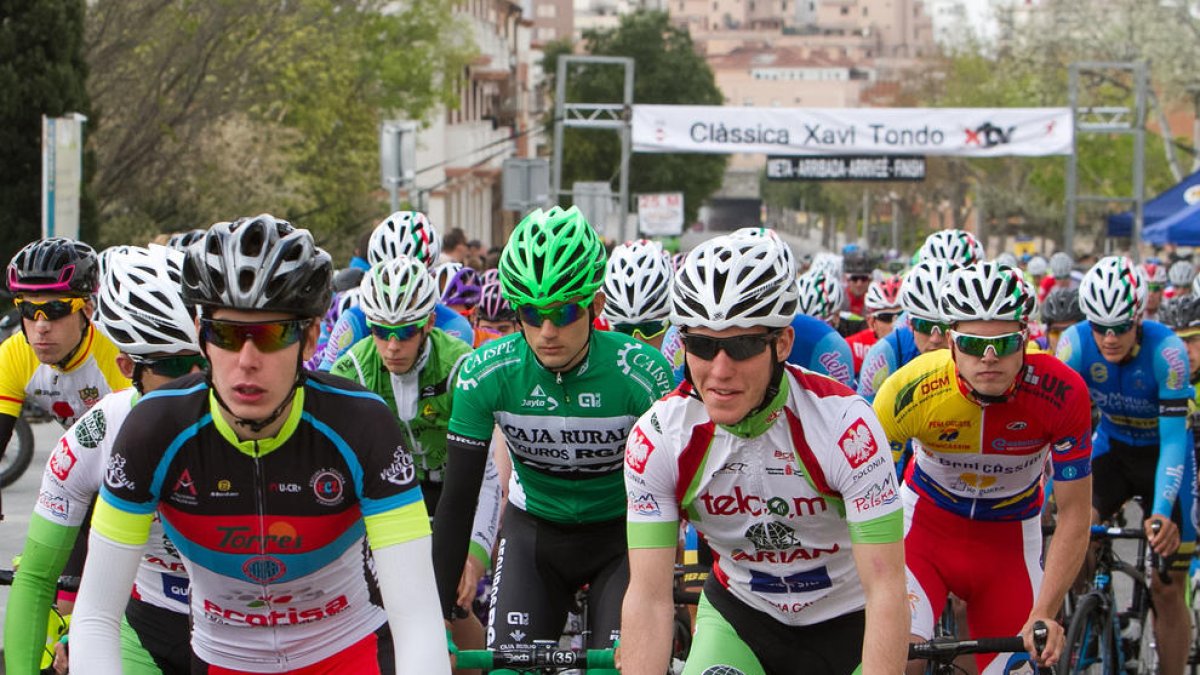 Antonio Angulo i Alejandro Iglesias es reparteixen la 1a Clàssica Xavier Tondo