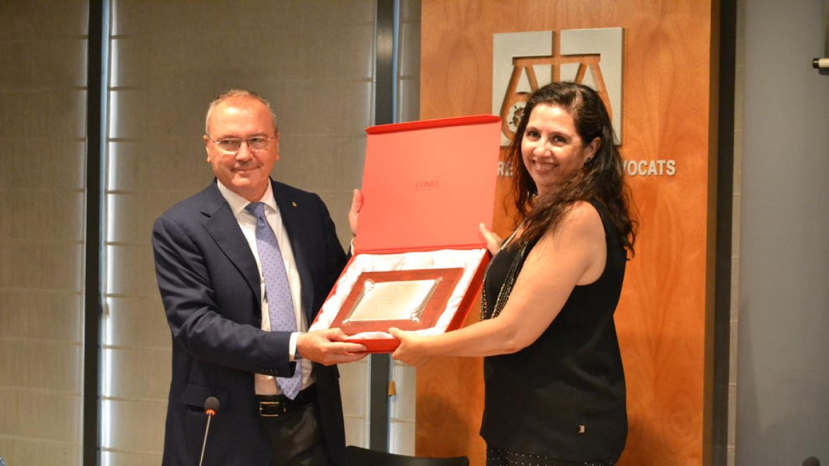 Reconeixement institucional als advocats del torn d'ofici