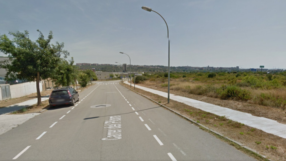 El 'cruising' s'estén a centres comercials i polígons industrials