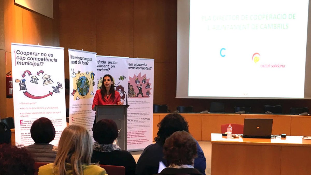 Cambrils presenta el pla de cooperació municipal per als pròxims quatre anys