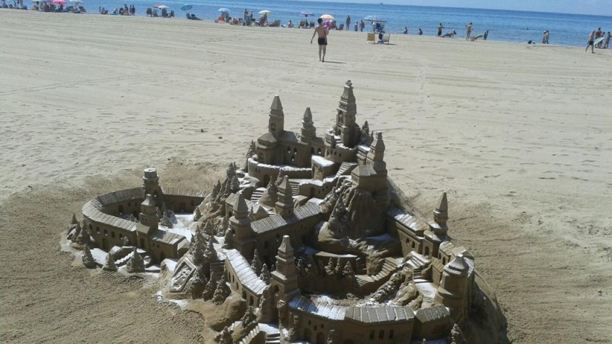 Arte urbano por las playas de Cambrils