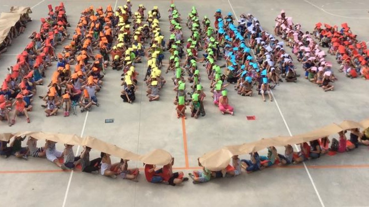 Un xilòfon gegant per celebrar el dia de la Música