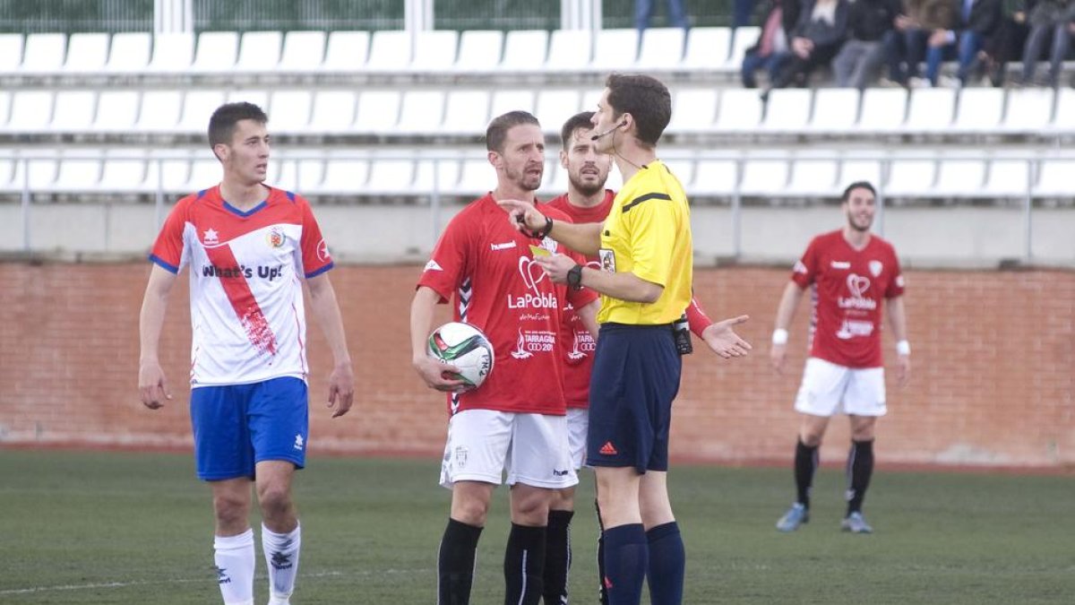 Les baixes per sanció de Polaco, Nacho i Coch deixen a la Pobla en quadre