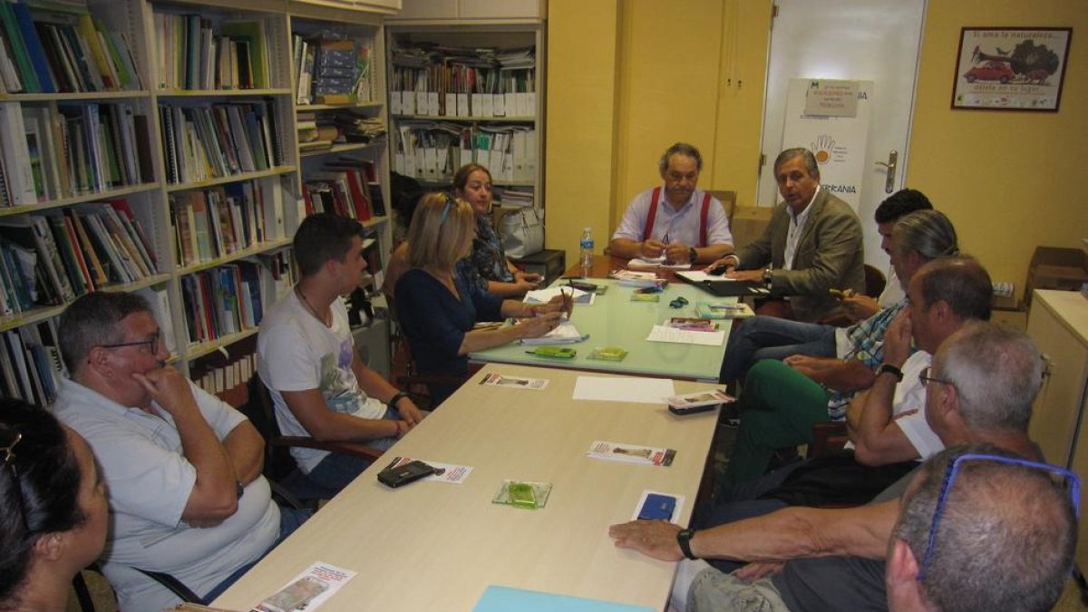 La Coordinadora de Entidades se reúne con DOW para reclamar información del episodio de humos