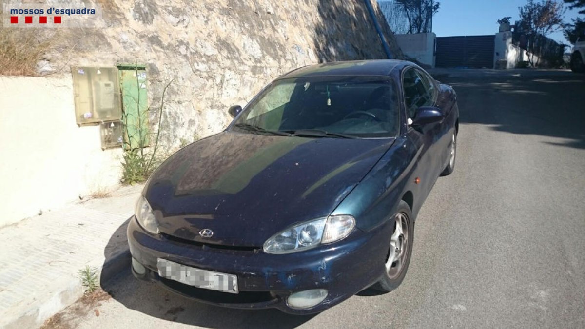 Un detenido por conducir sin permiso, de forma temeraria y bajo los efectos del alcohol