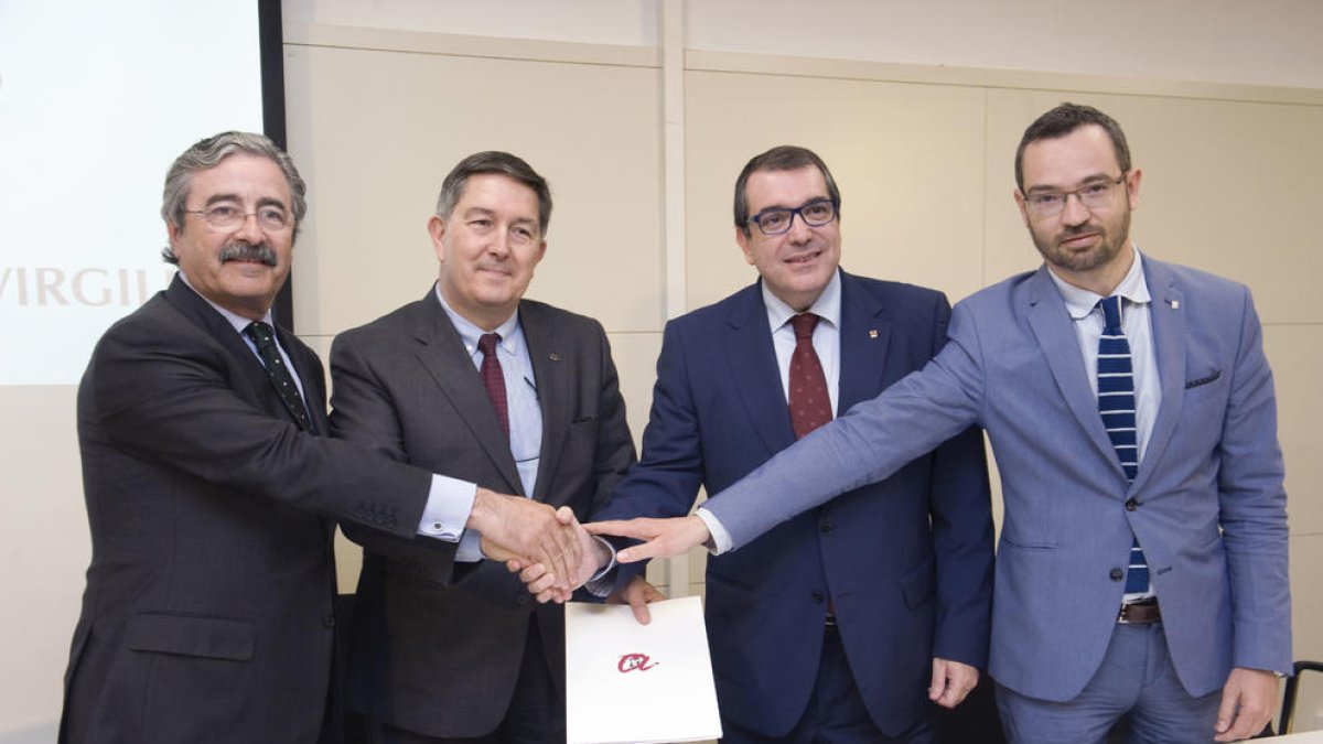 Una app facilitarà el contacte amb el 112 a professorat i alumnes estrangers