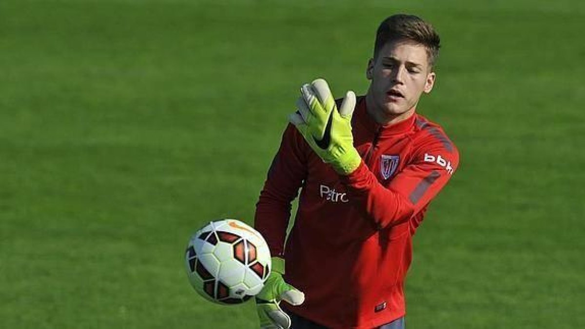 El porter Remiro interessaria al CF Reus