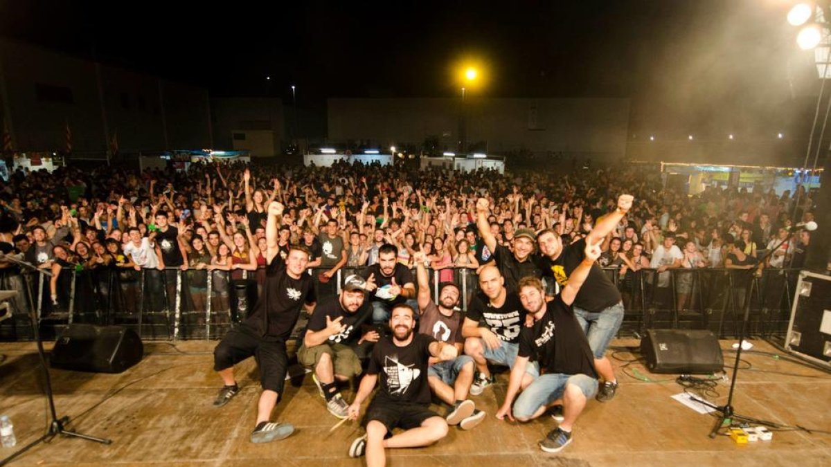 Aspencat, cap de cartell de les Ulé Barraques de Riudoms