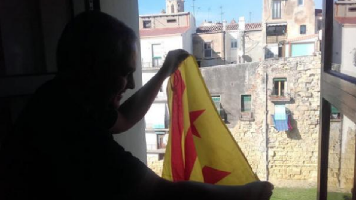 Les juntes electorals de Tarragona, Reus, El Vendrell i Tortosa ordenen retirar les estelades dels espais públics