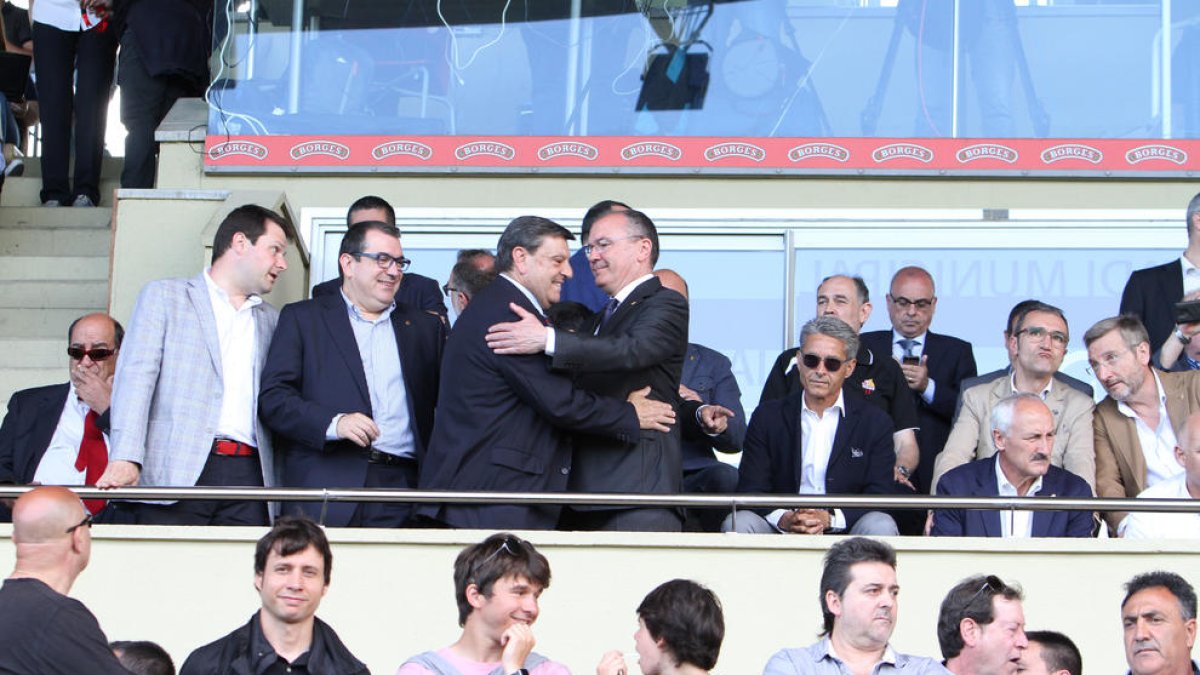 El CF Reus y el Ayuntamiento llegan a un acuerdo para resolver la deuda del Estadio