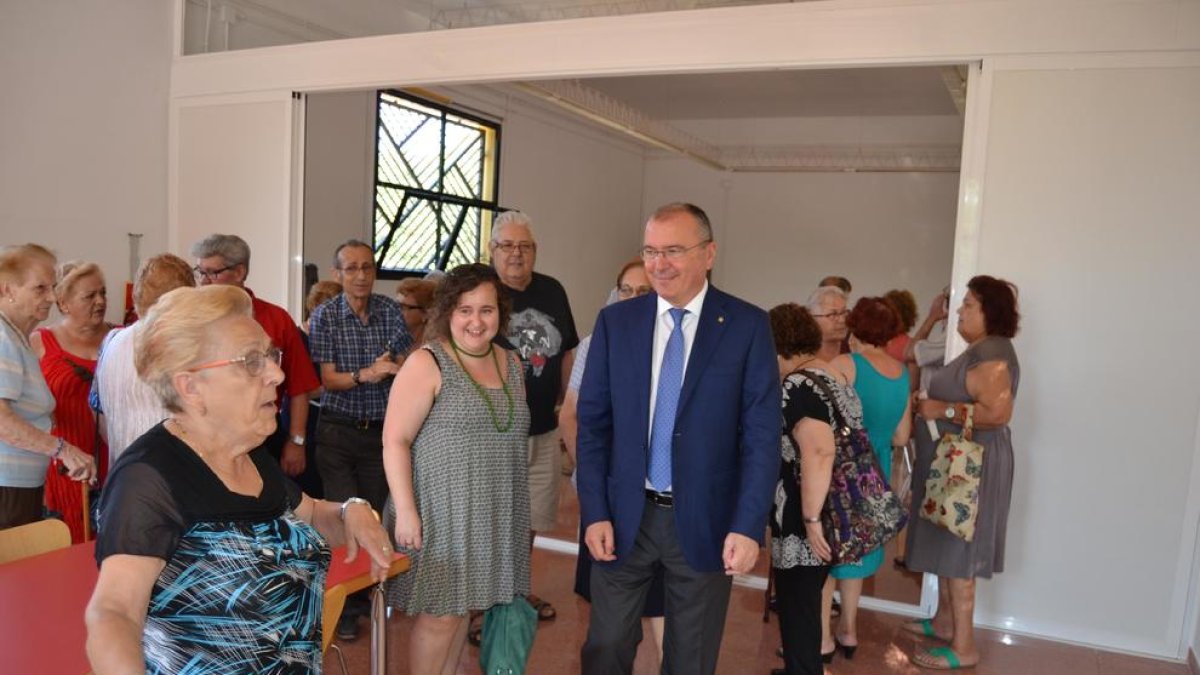 El Centre Cívic Mas Abelló es reforma per integrar el Casal de la Gent Gran del barri