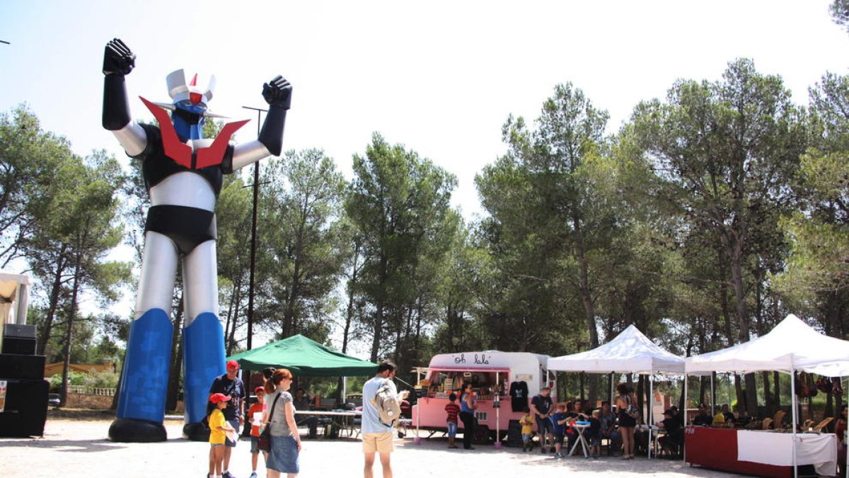 fans, estàtua, Mazinger Z, sèrie, Alfredo Garrido, Cabra del CAmp, manga
